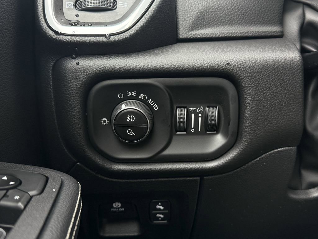 New 2026 RAM 1500 Laramie image 15