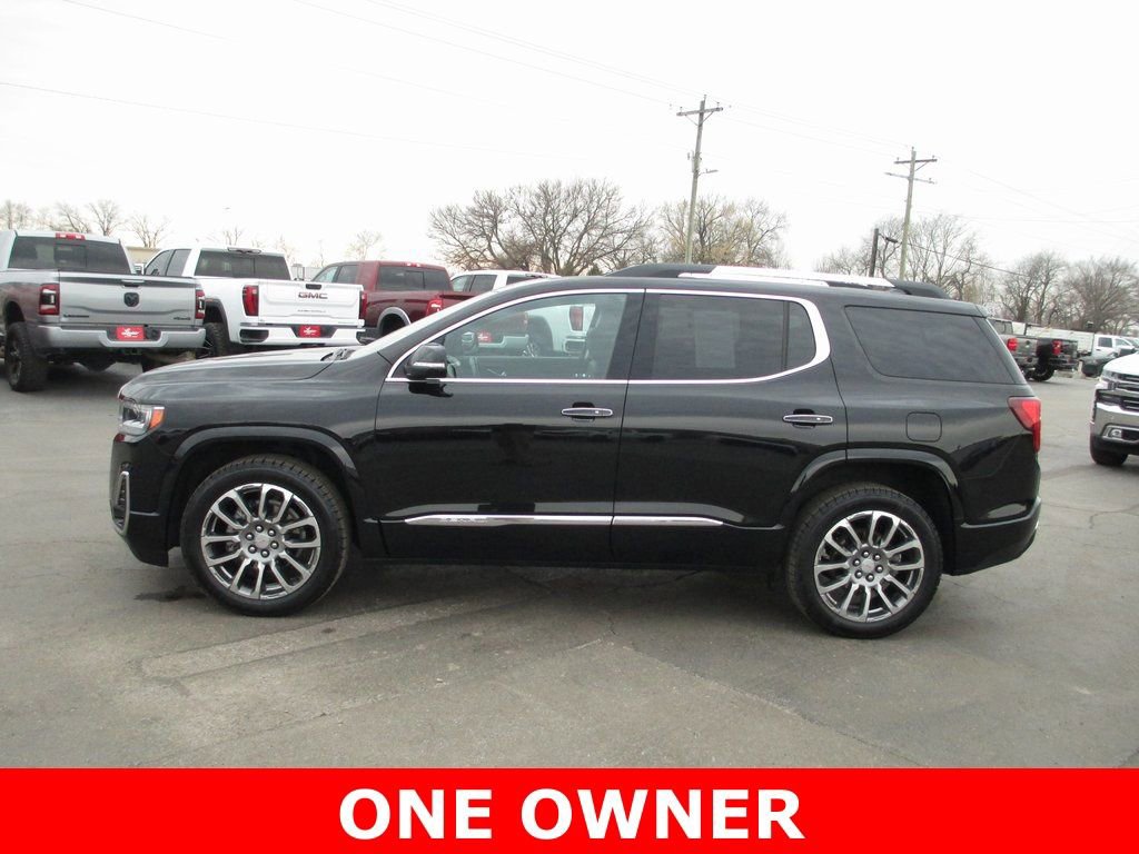 Used 2022 GMC Acadia Denali w/ Denali Ultimate Package image 9