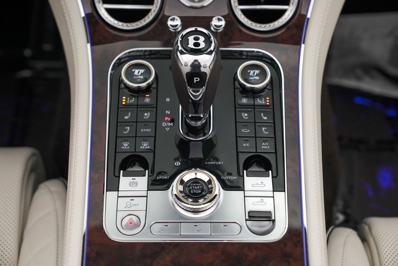 Used 2023 Bentley Continental GT Azure image 31