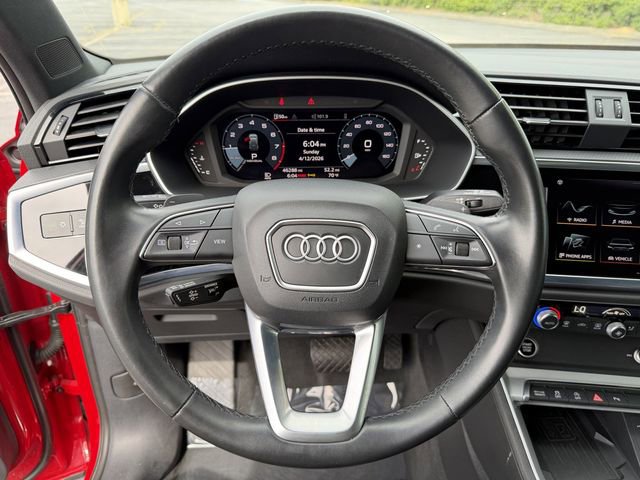 Used 2023 Audi Q3 2.0T Premium Plus w/ Premium Plus Package AWD/4WD image 16