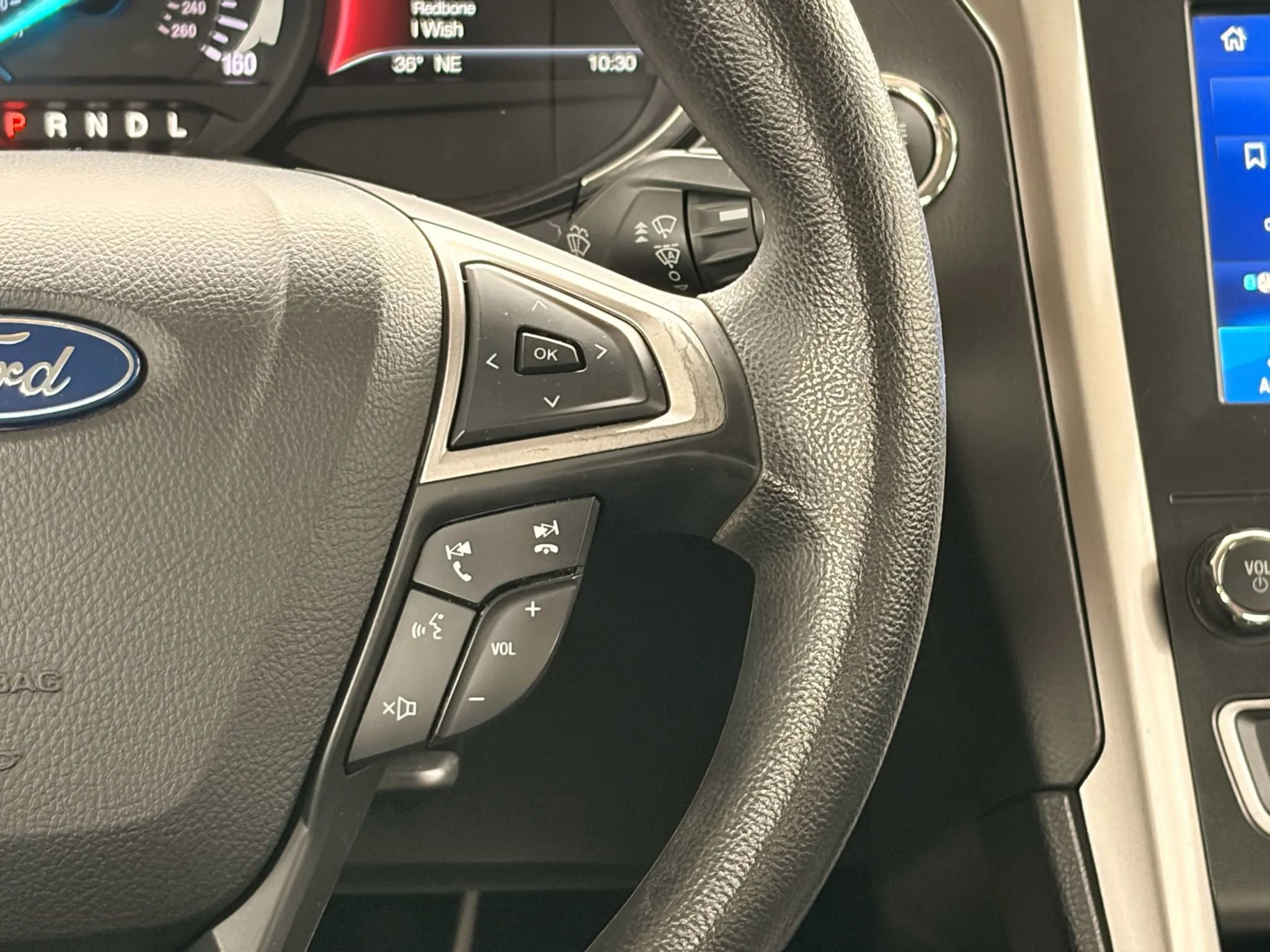 Used 2020 Ford Fusion SE image 72