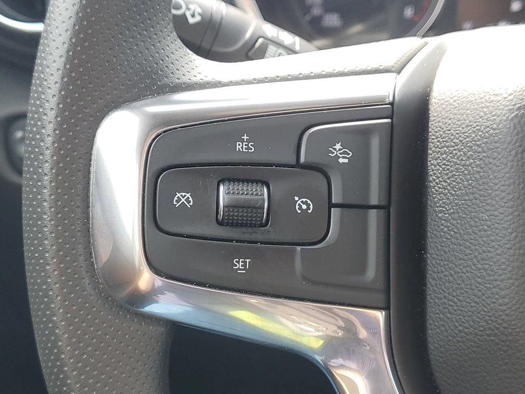Certified 2023 Chevrolet Blazer LT w/ Convenience Package FWD image 9