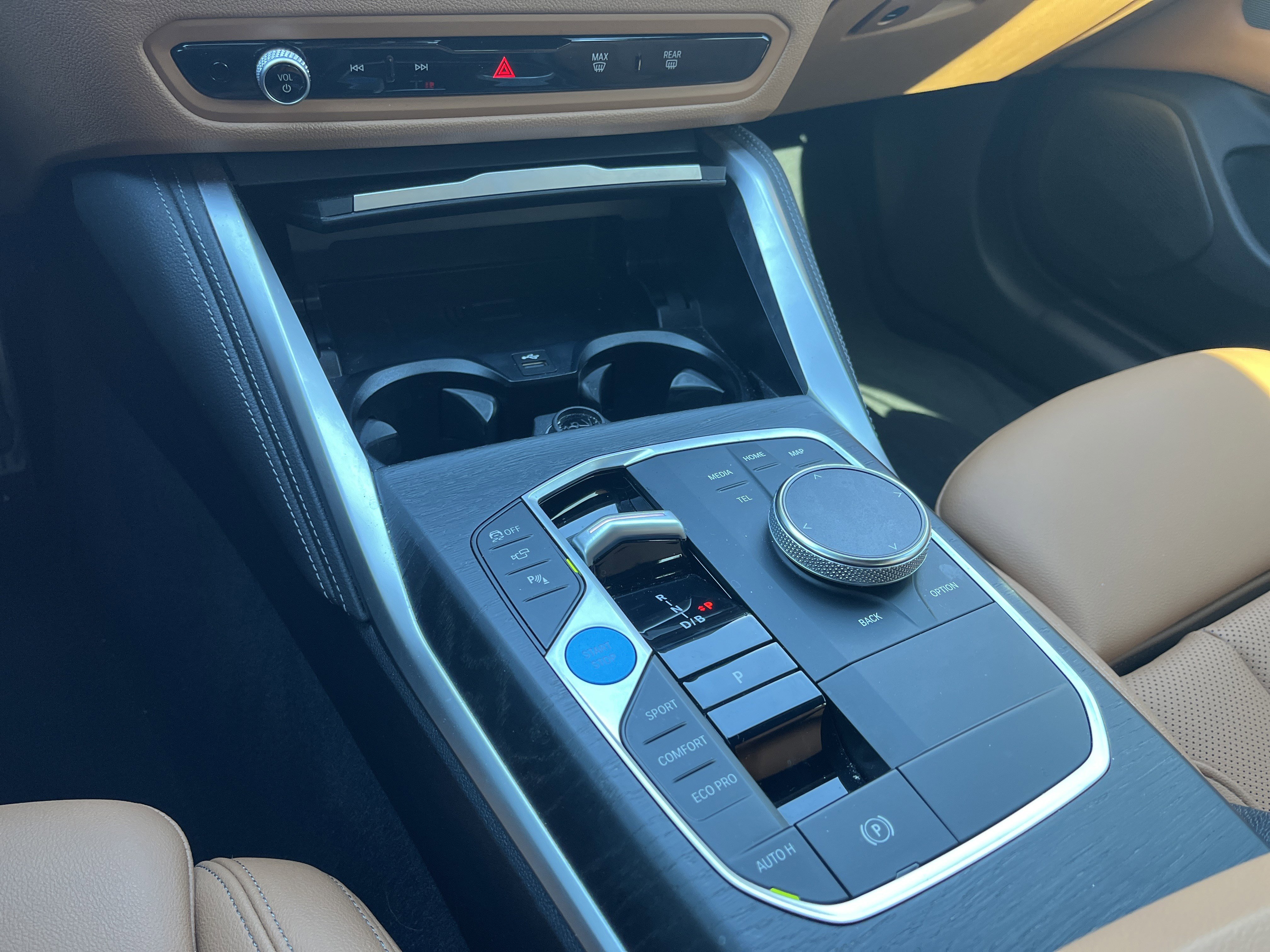 Used 2023 BMW i4 eDrive40 w/ M Sport Package image 12