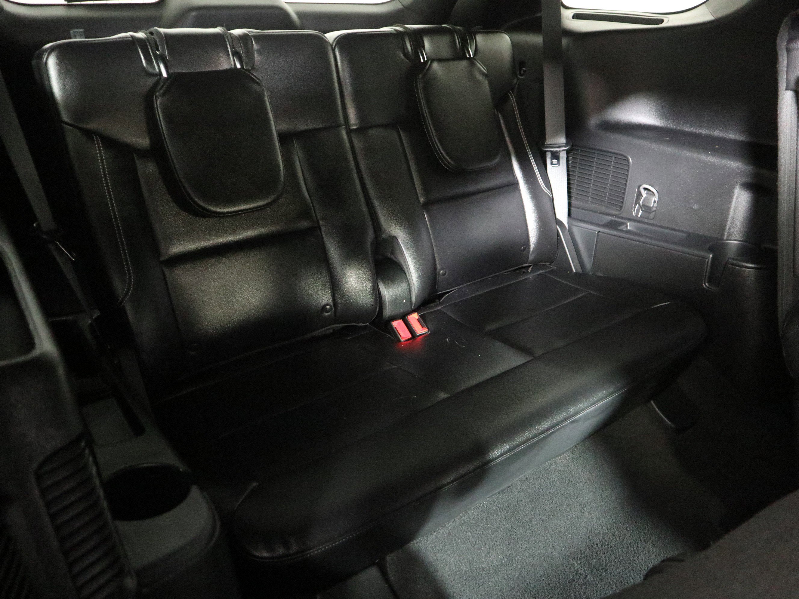 Used 2023 Ford Explorer ST w/ Equipment Group 401A image 23