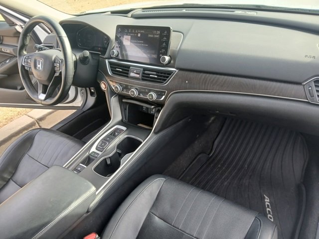 Used 2018 Honda Accord Touring image 44