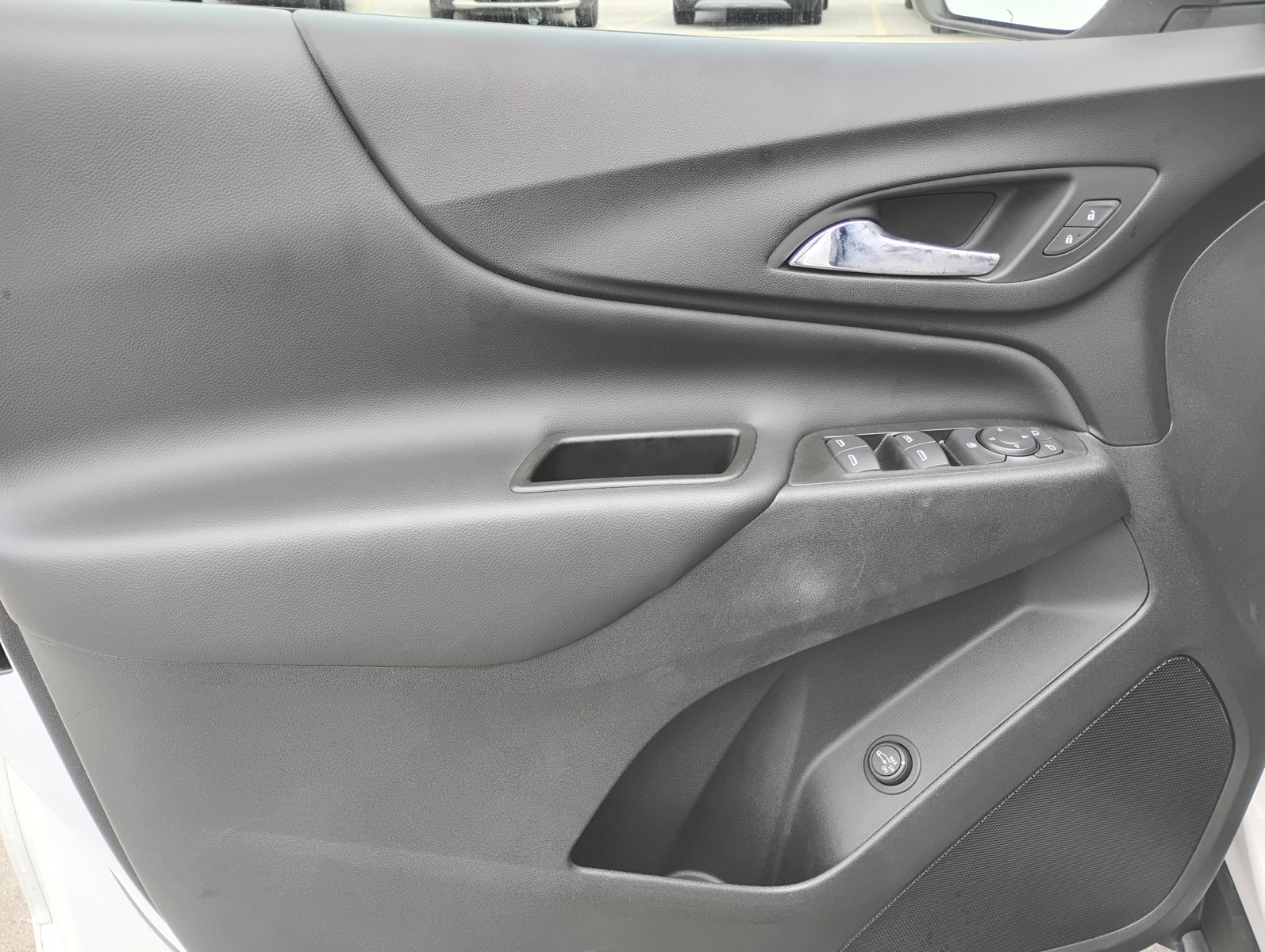 Used 2022 Chevrolet Equinox LT FWD image 23