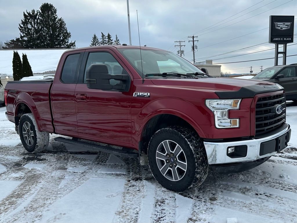 Used 2016 Ford F150 XLT w/ Equipment Group 302A Luxury image 8