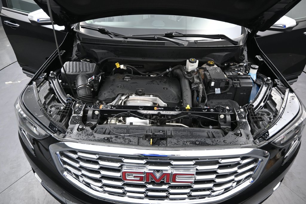 Used 2020 GMC Terrain Denali FWD image 15