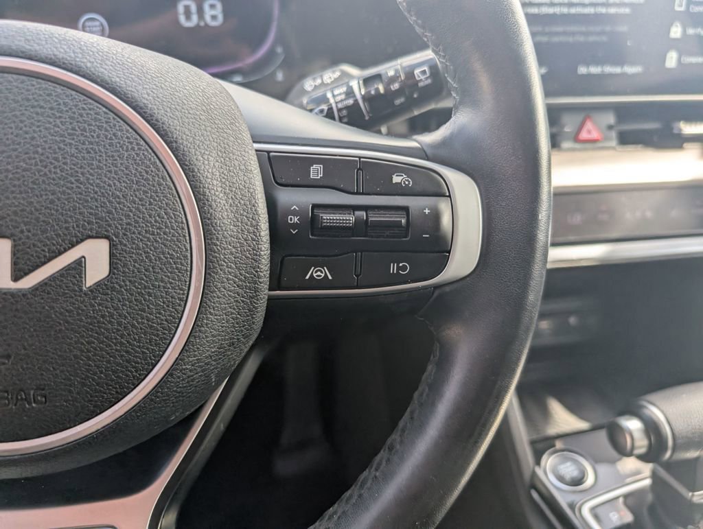 Used 2023 Kia Sportage EX AWD/4WD image 18