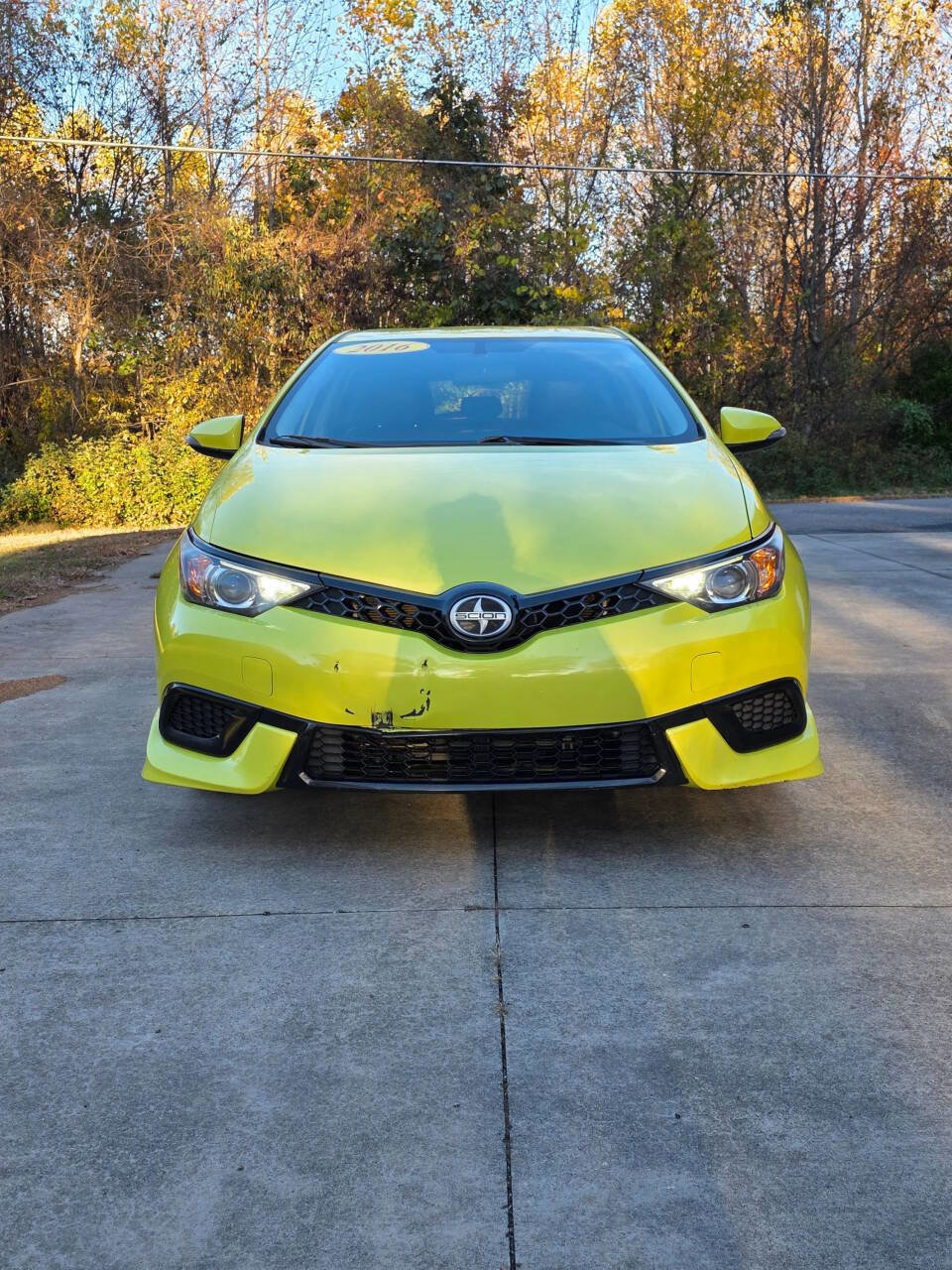 Used 2016 Scion iM image 2