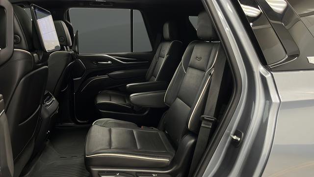 Used 2021 Cadillac Escalade Sport AWD/4WD image 28