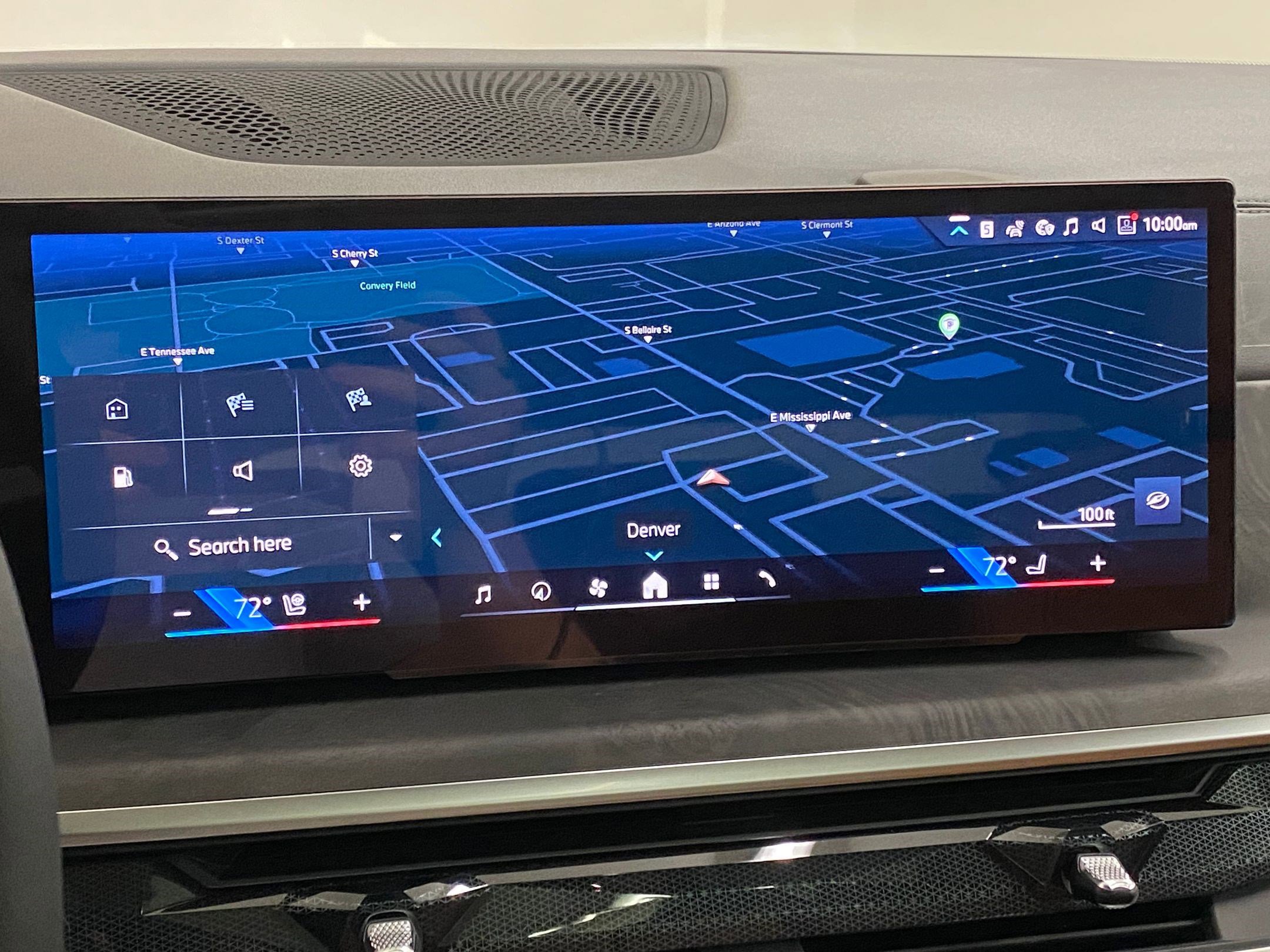 Used 2026 BMW X7 xDrive40i image 26