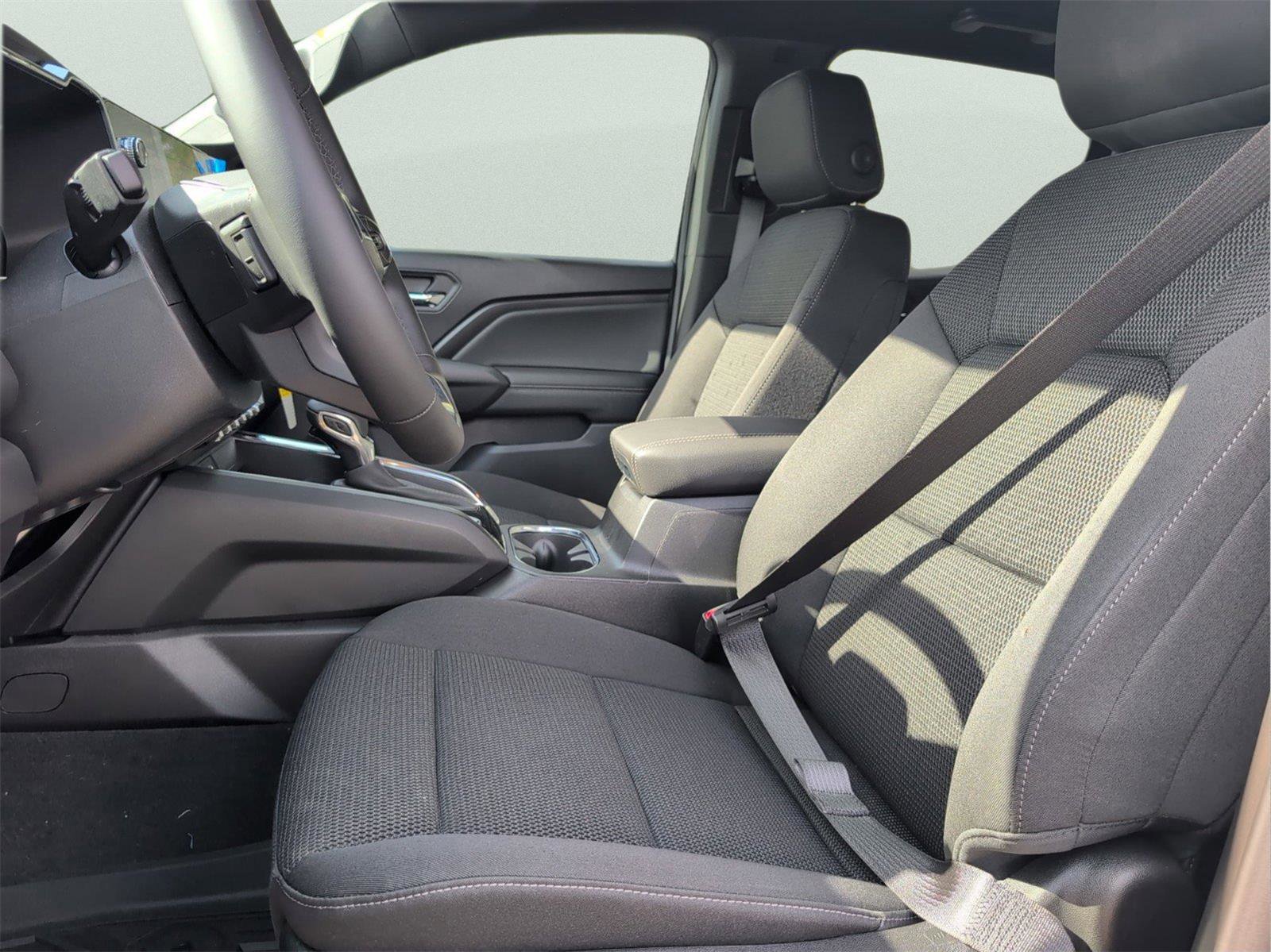 New 2026 GMC Canyon Elevation w/ Convenience Package image 32