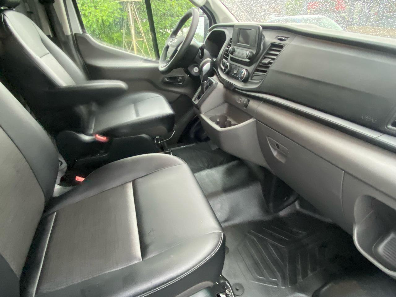 Used 2023 Ford Transit 150 Low Roof AWD image 21