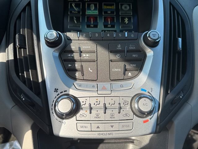 Used 2015 Chevrolet Equinox LT AWD/4WD image 17