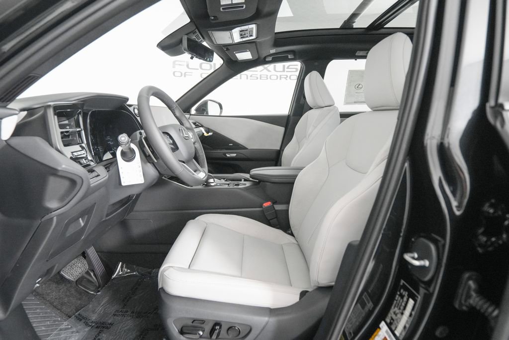 New 2026 Lexus TX 350 AWD image 8