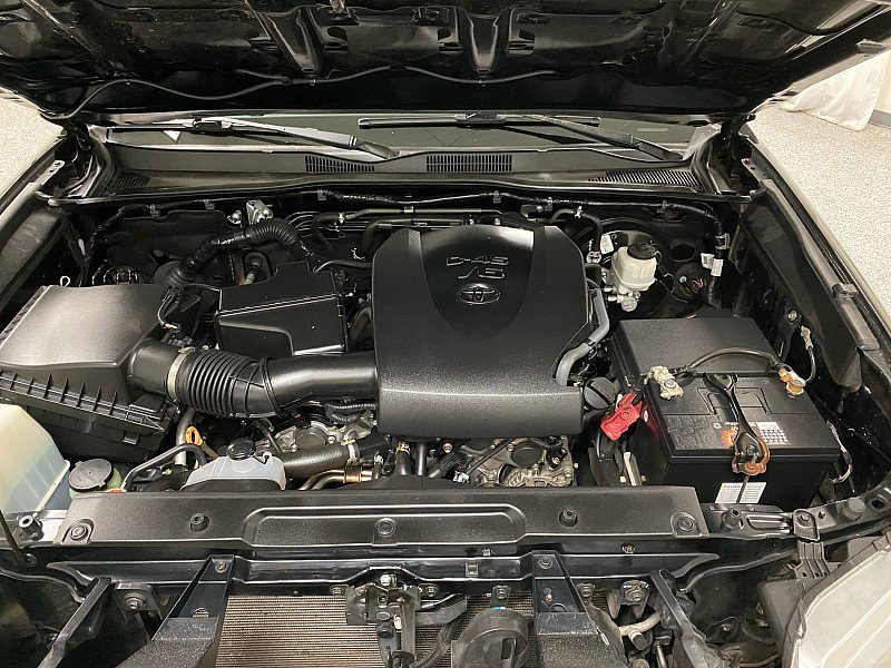 Used 2019 Toyota Tacoma SR5 AWD/4WD image 21