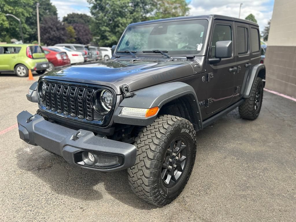 Used 2018 Jeep Wrangler Unlimited Rubicon w/ LED Lighting Group AWD/4WD image 12