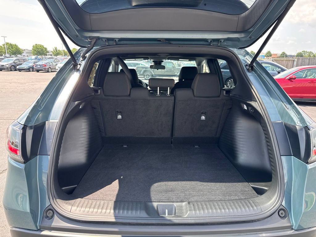 Certified 2025 Honda HR-V Sport image 34