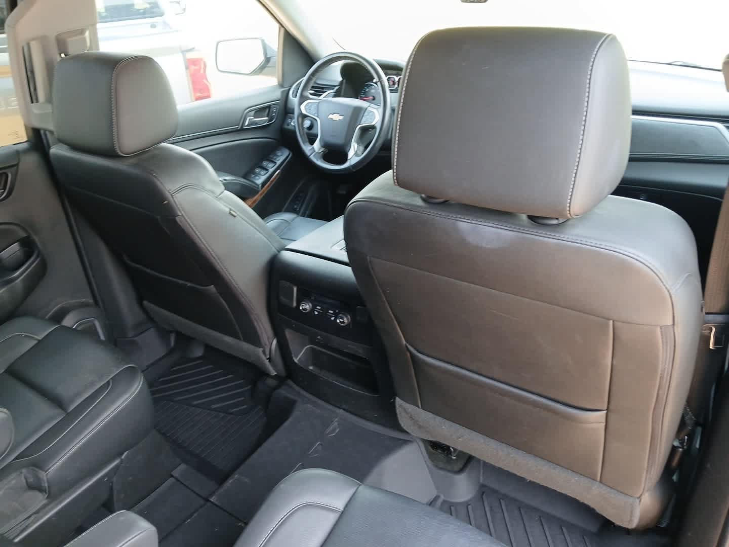 Used 2018 Chevrolet Suburban Premier AWD/4WD image 59