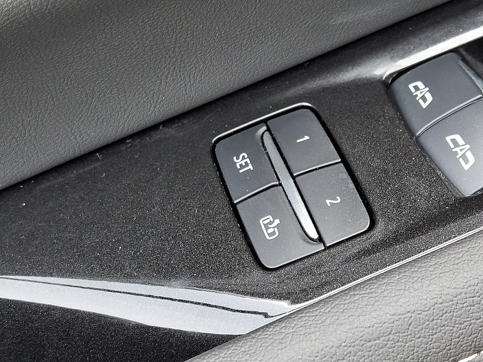 Used 2024 Cadillac Escalade Premium Luxury image 27