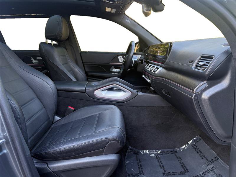 Used 2024 Mercedes-Benz GLS 450 4MATIC image 16