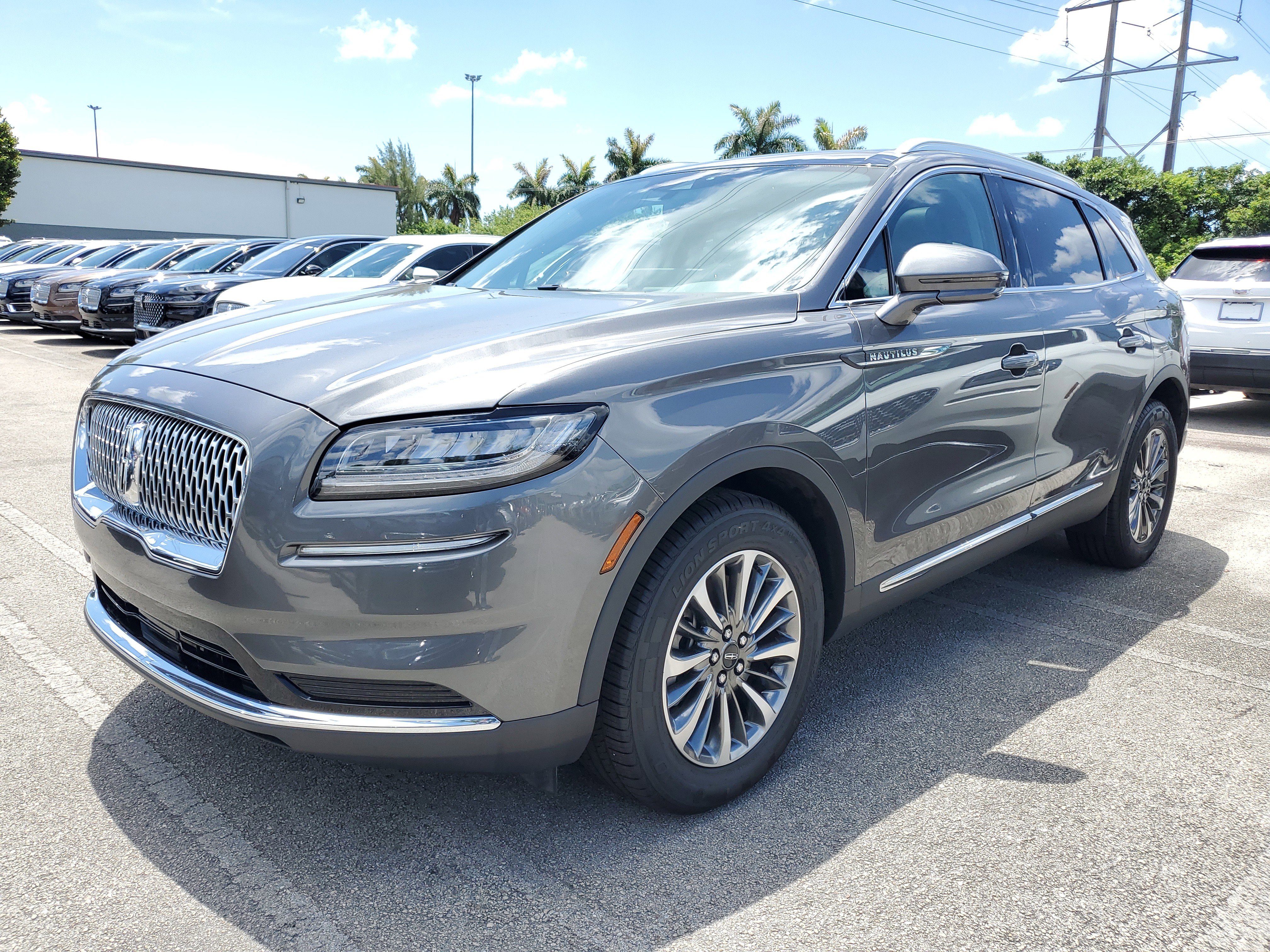 Certified 2021 Lincoln Nautilus Reserve w/ Class II Trailer Tow Package image 3