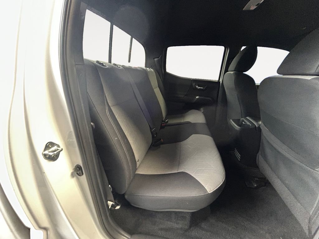 Used 2021 Toyota Tacoma TRD Off-Road w/ Technology Package image 11