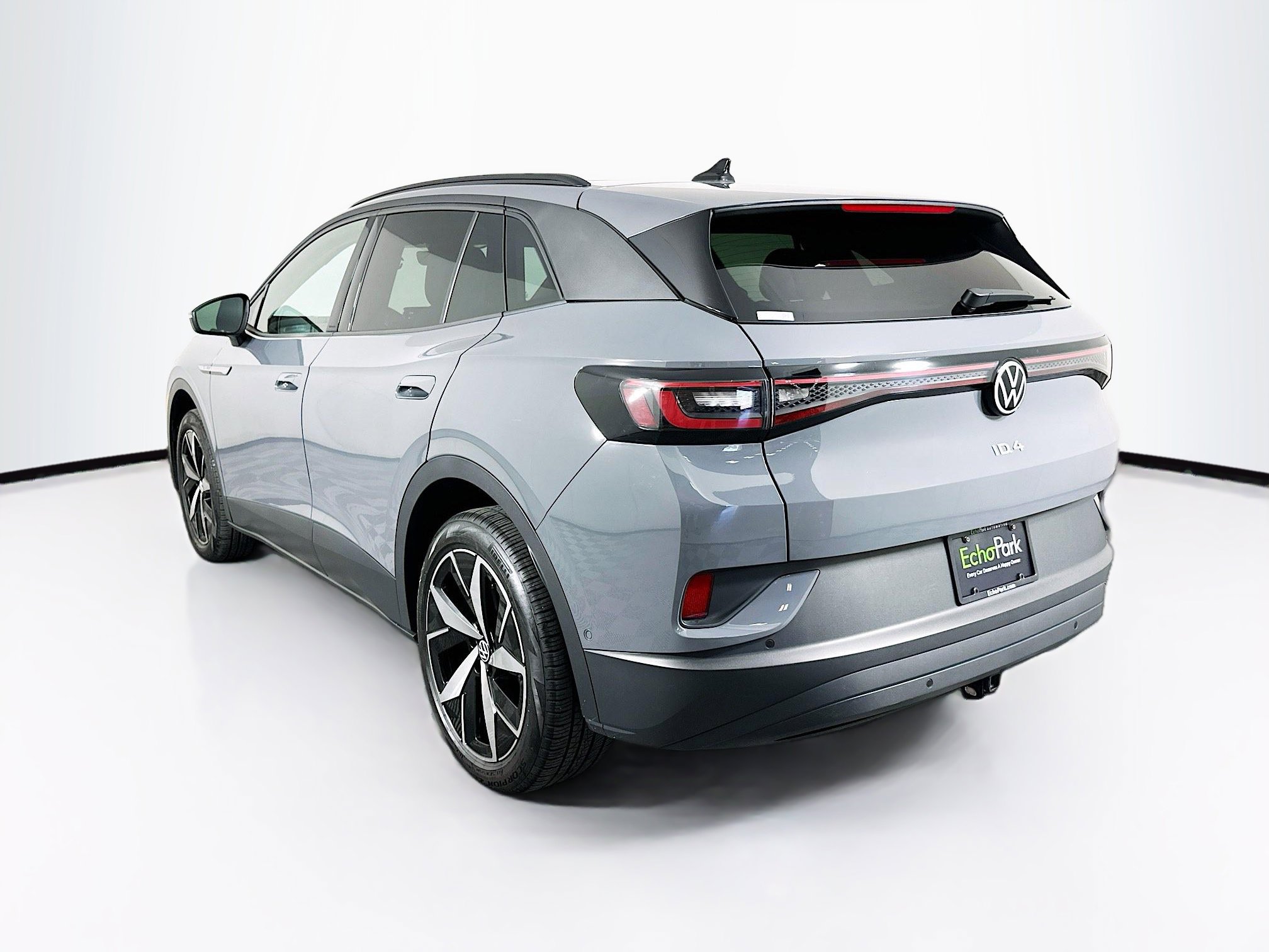 Used 2023 Volkswagen ID.4 Pro S AWD/4WD image 5