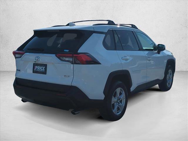Used 2021 Toyota RAV4 XLE FWD image 5