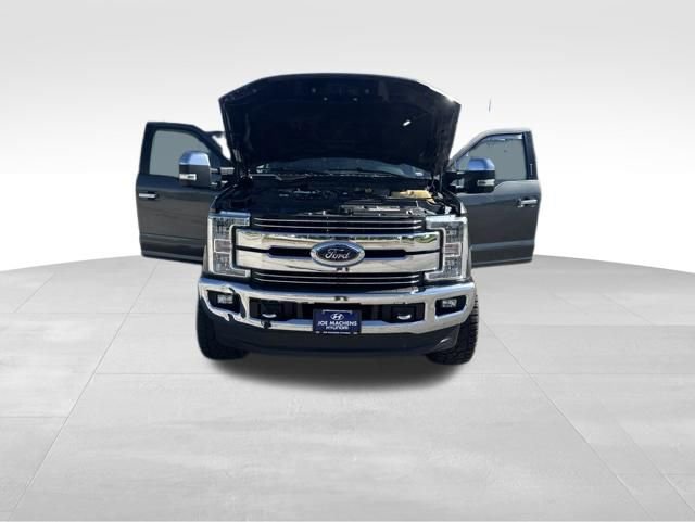 Used 2019 Ford F250 Lariat w/ Chrome Package AWD/4WD image 12