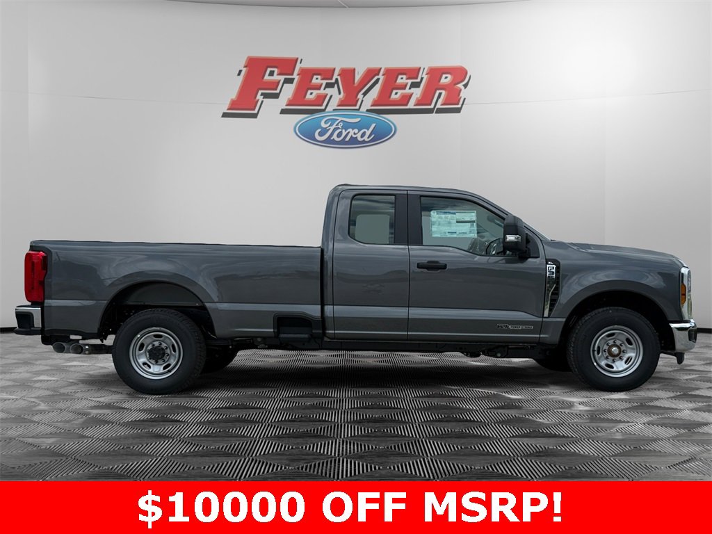 New 2025 Ford F350 XL w/ XL Chrome Package image 8