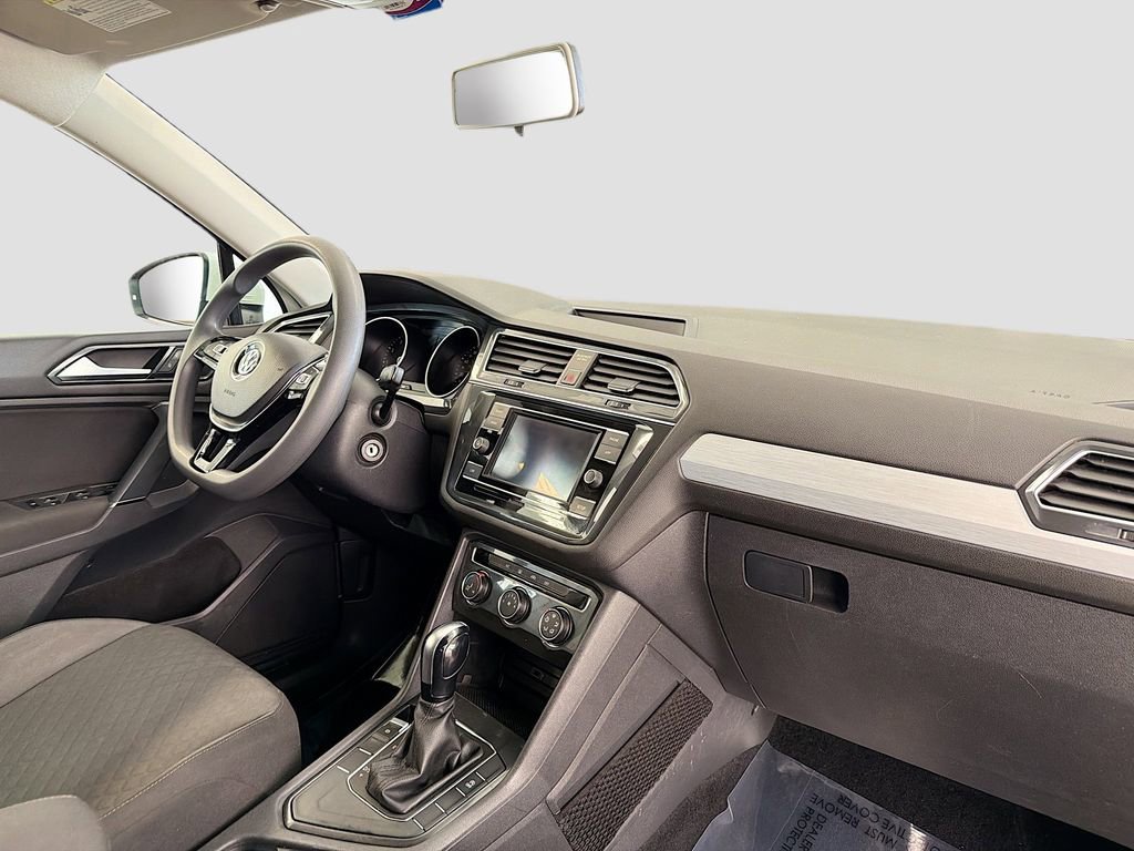 Used 2018 Volkswagen Tiguan S FWD image 29