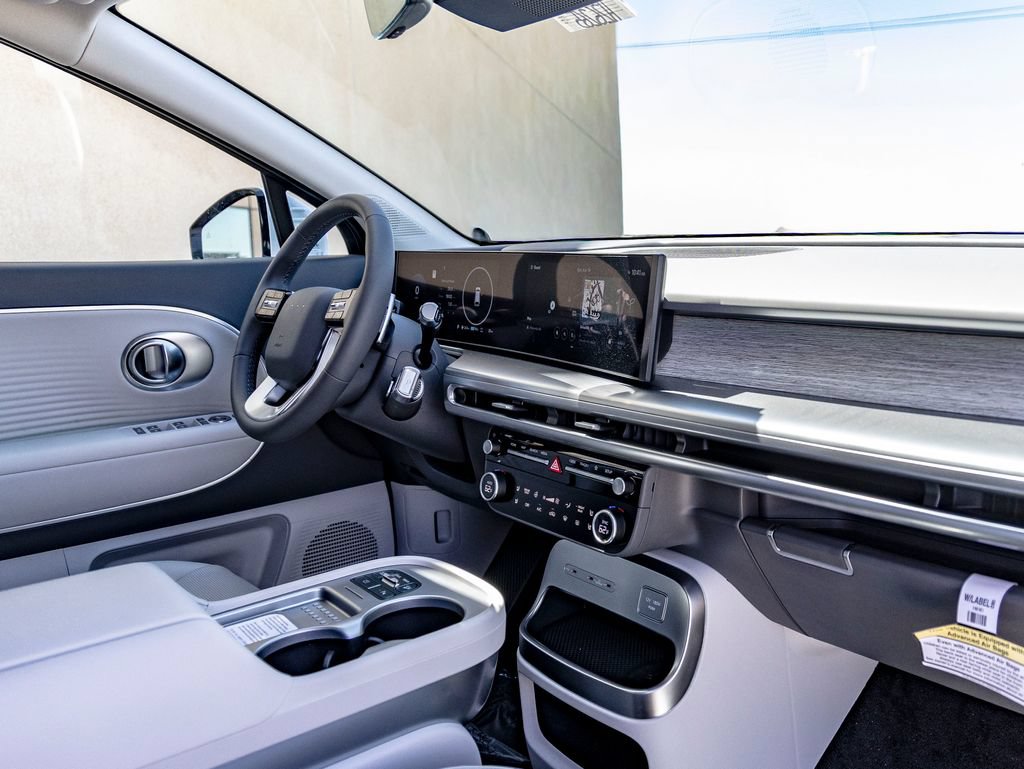New 2026 Hyundai Ioniq 9 SEL AWD/4WD image 31
