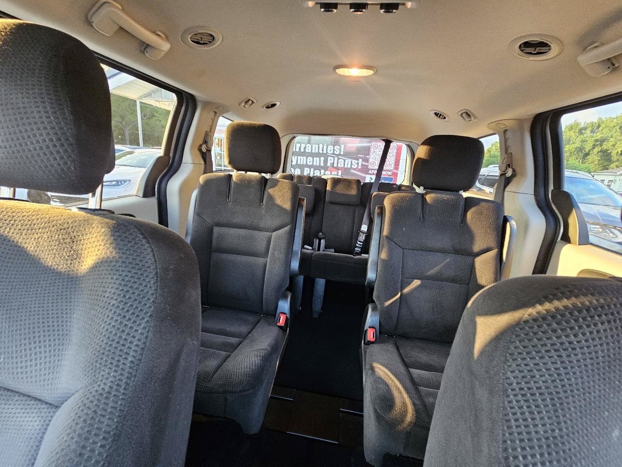 Used 2015 Dodge Grand Caravan SE w/ Quick Order Package 29E SE FWD image 21