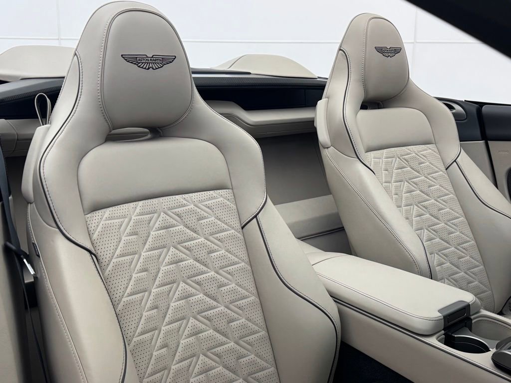 New 2026 Aston Martin Vanquish Convertible image 62