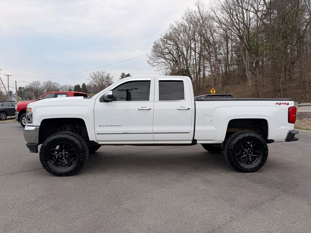Used 2018 Chevrolet Silverado 1500 LTZ image 3