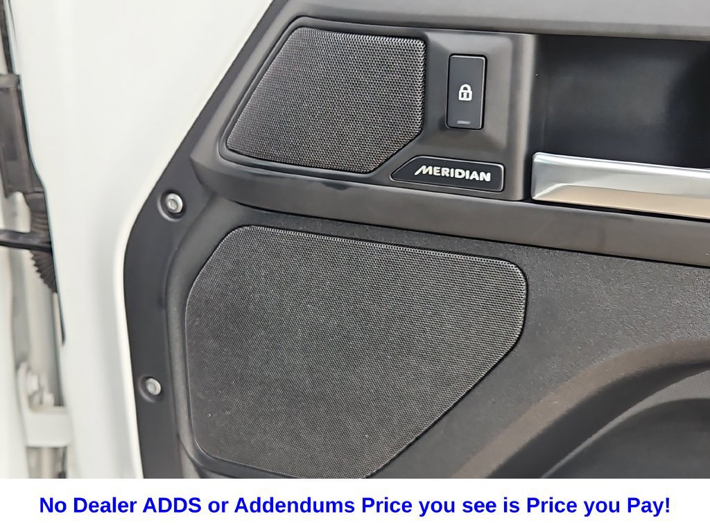 Used 2025 Land Rover Defender 110 S AWD/4WD image 36