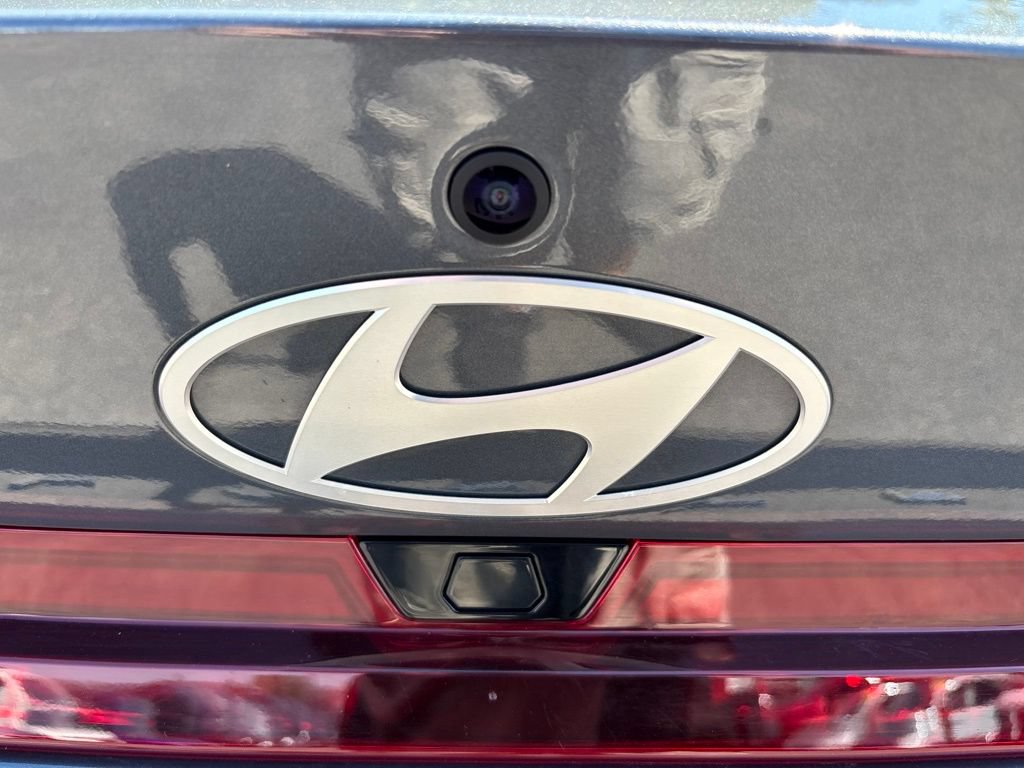 Certified 2024 Hyundai Elantra SEL FWD image 14