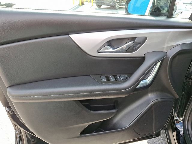 Certified 2023 Chevrolet Blazer LT w/ LPO, Black Sport Package image 12