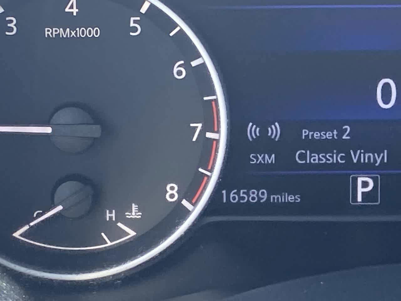 Used 2024 Nissan Murano SV FWD image 15