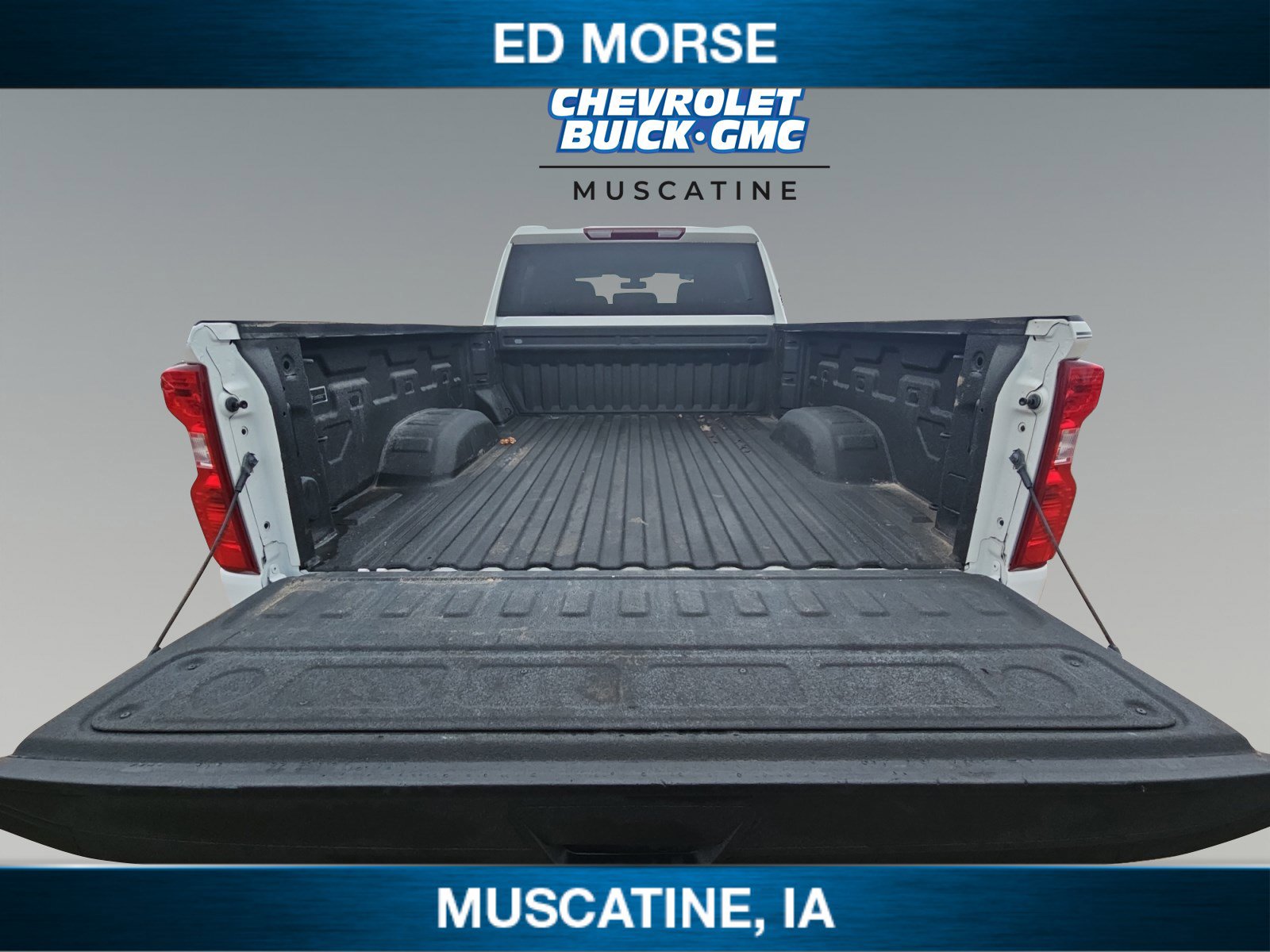 Used 2022 Chevrolet Silverado 2500 Custom w/ Custom Value Package image 18