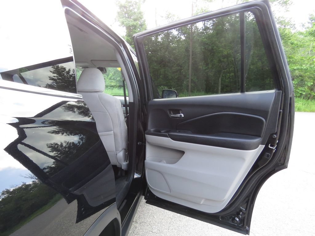 Used 2019 Honda Pilot EX image 15