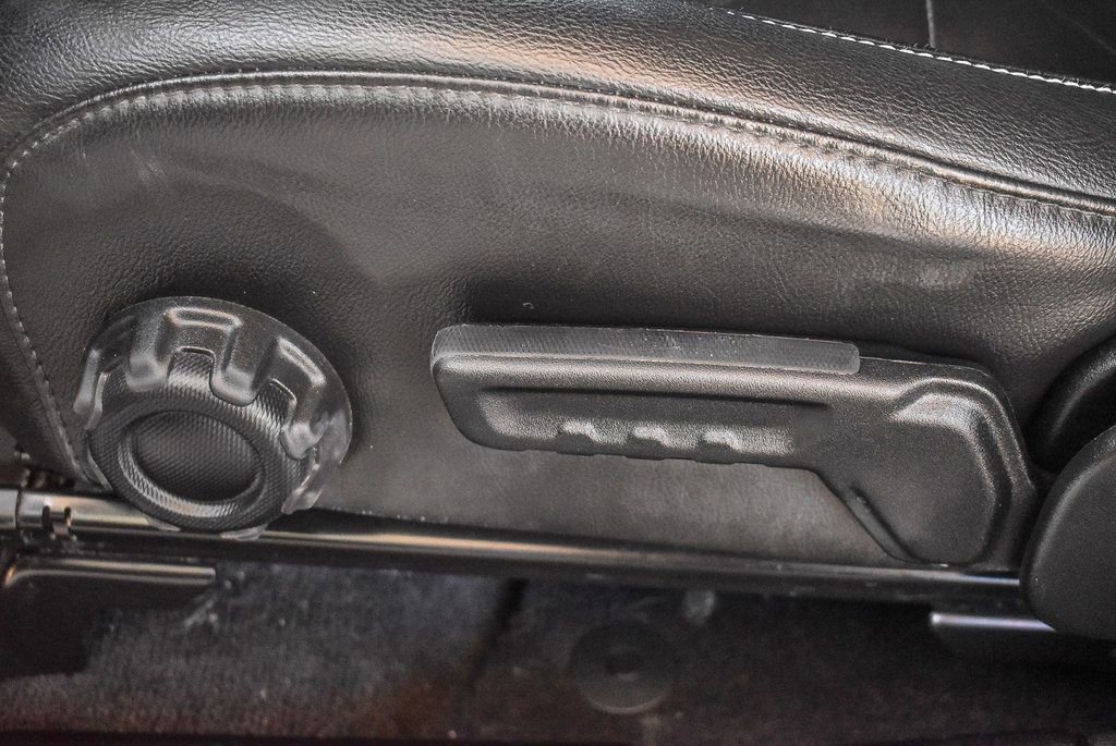 Used 2022 Jeep Wrangler Unlimited Sahara 4xe image 19