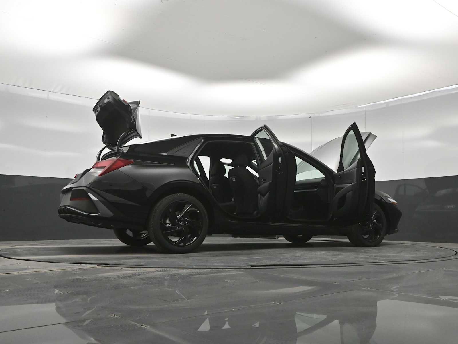 New 2026 Hyundai Elantra Sport FWD image 45