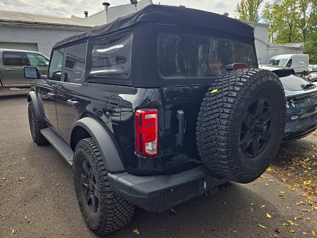 Certified 2022 Ford Bronco Black Diamond AWD/4WD image 4