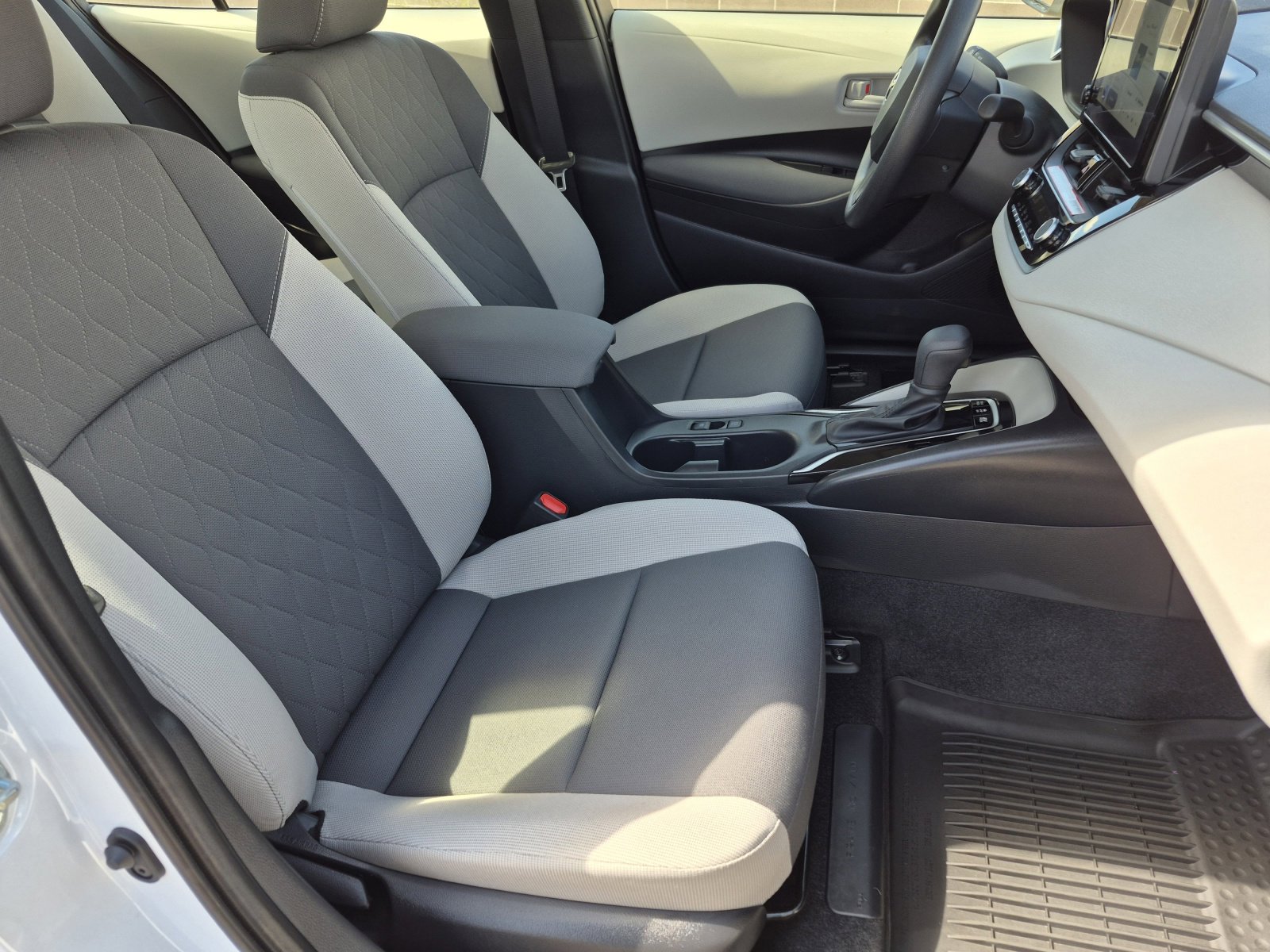 Certified 2026 Toyota Corolla LE w/ LE Premium Package image 24