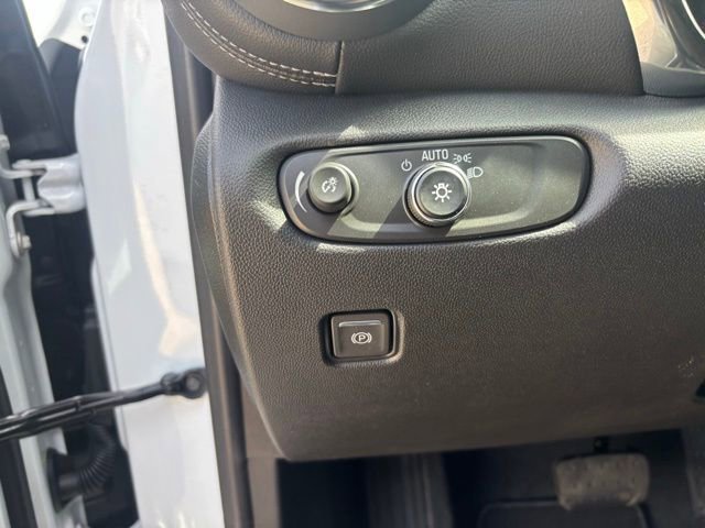 New 2026 Chevrolet Blazer LT FWD image 21