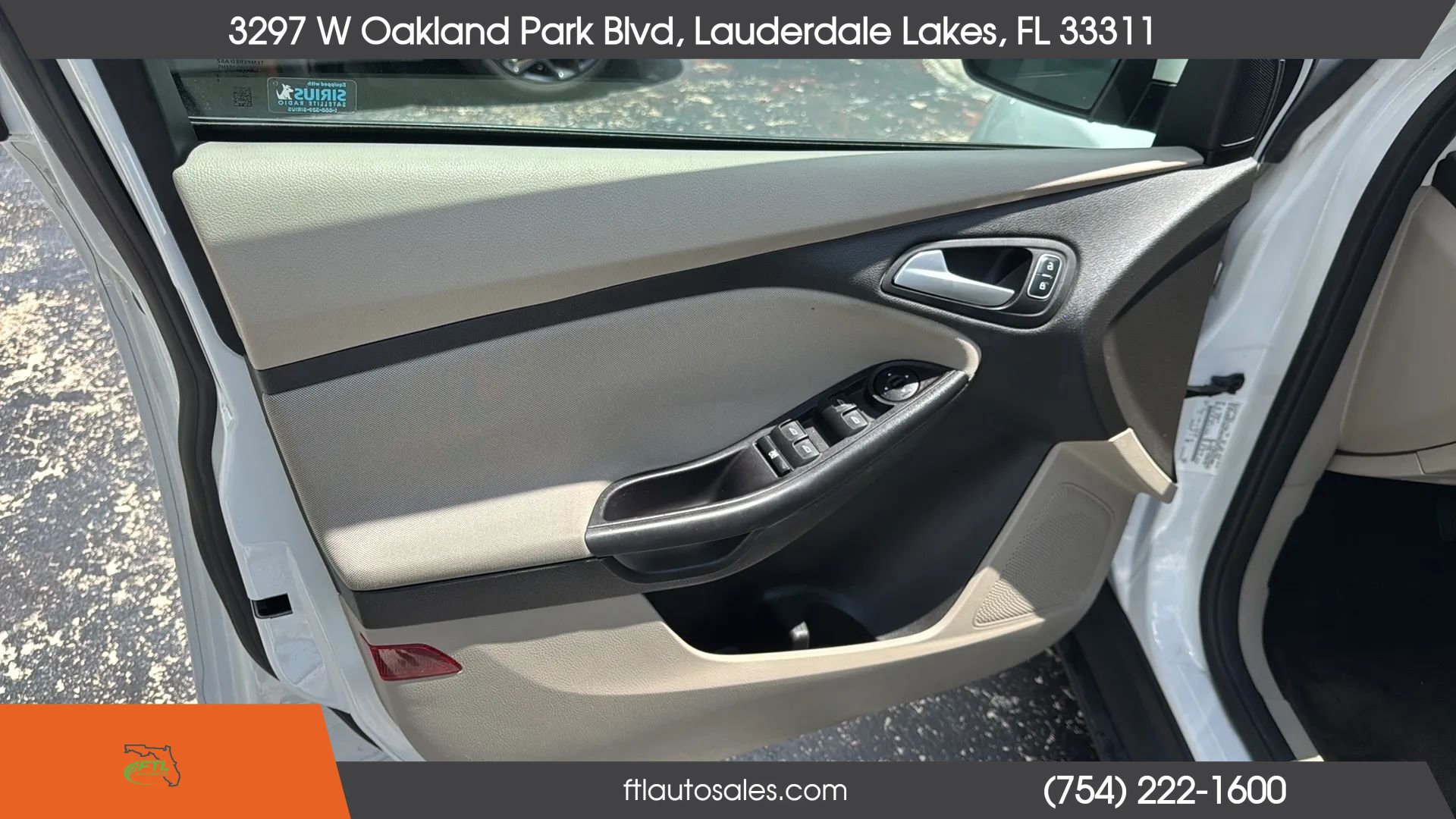 Used 2016 Ford Focus SE FWD image 13