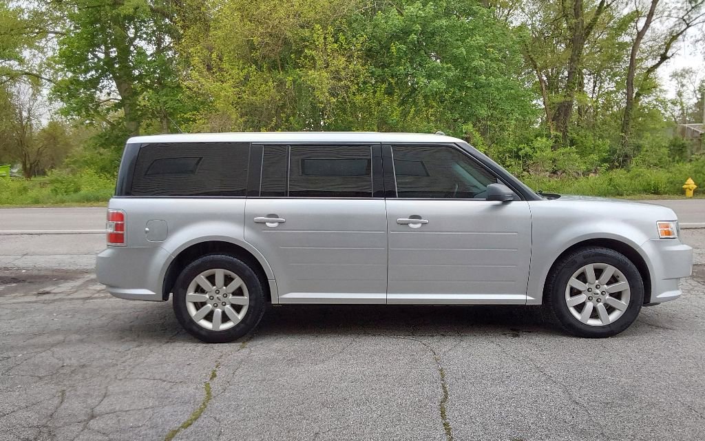 Used 2009 Ford Flex SE FWD image 1